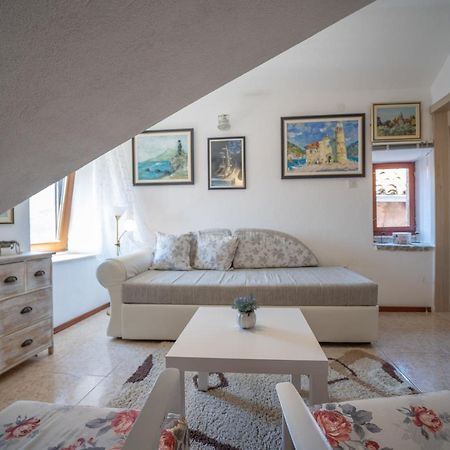 Apartments Franovic بيراتس المظهر الخارجي الصورة