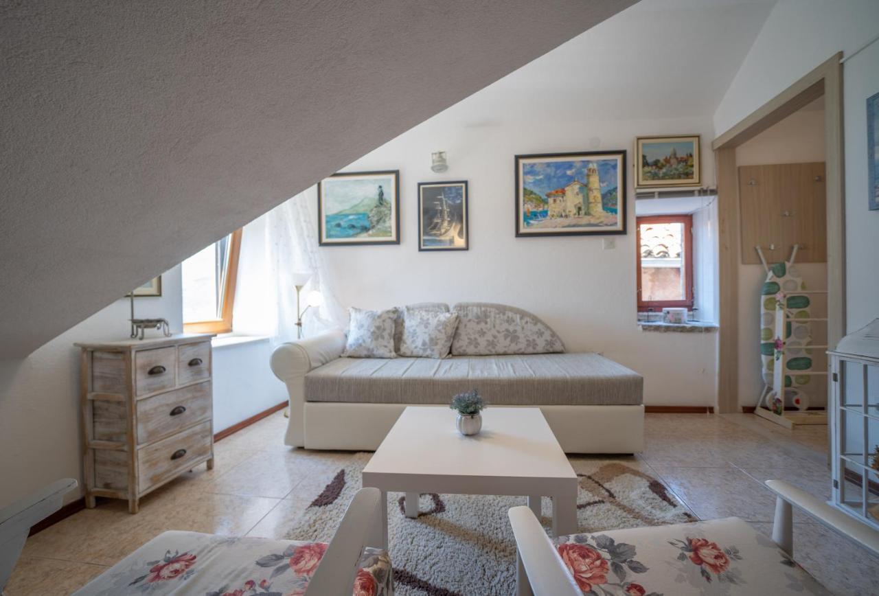 Apartments Franovic بيراتس المظهر الخارجي الصورة
